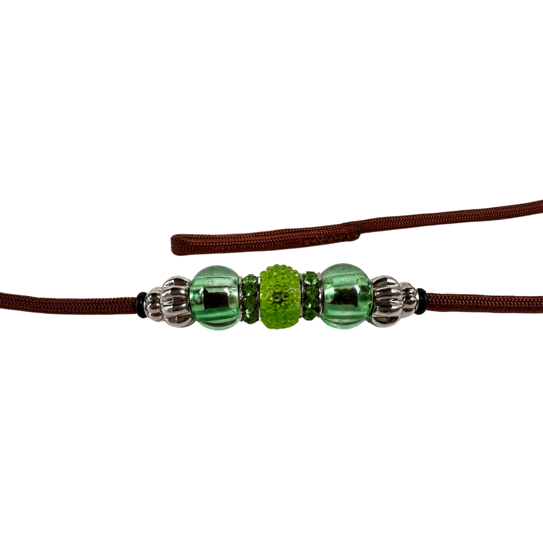 Sýningataumur með lykkju og perlum