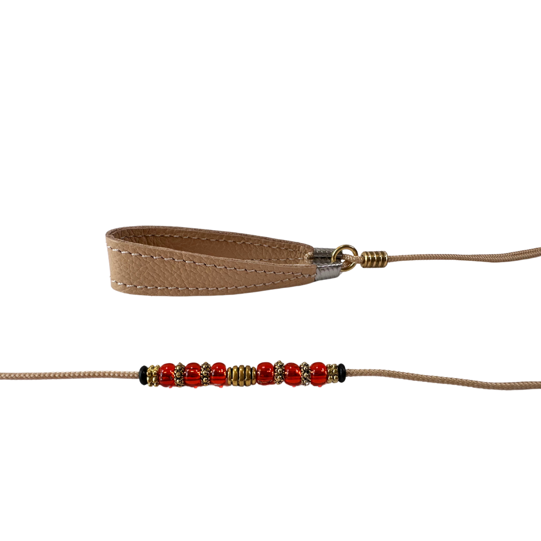 Sýningataumur með perlum - Beige