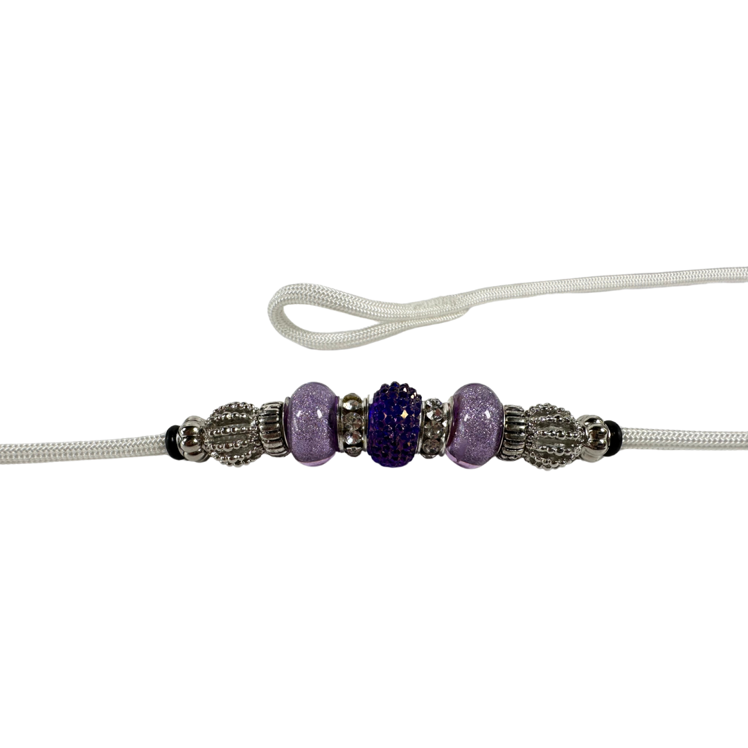 Sýningataumur með lykkju og perlum