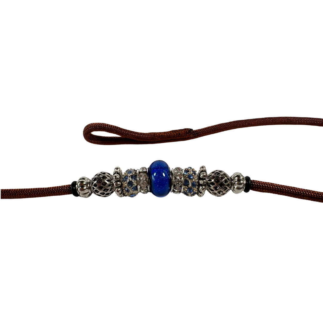 Sýningataumur með lykkju og perlum