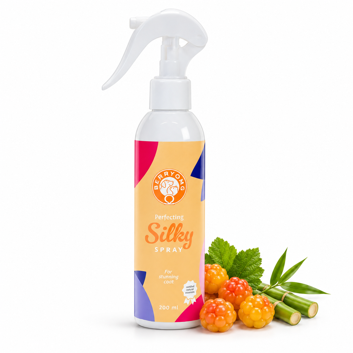 BerryOMG Silky Spray með moltuberjum og bambus á hvítum bakgrunni